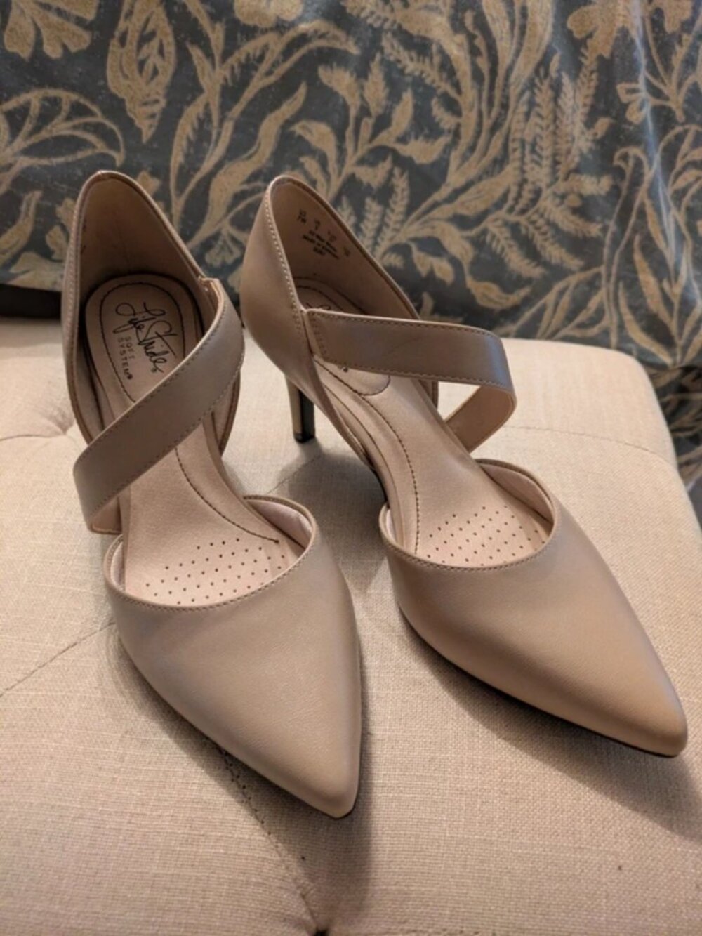 Lifestrides women's Suki Heels